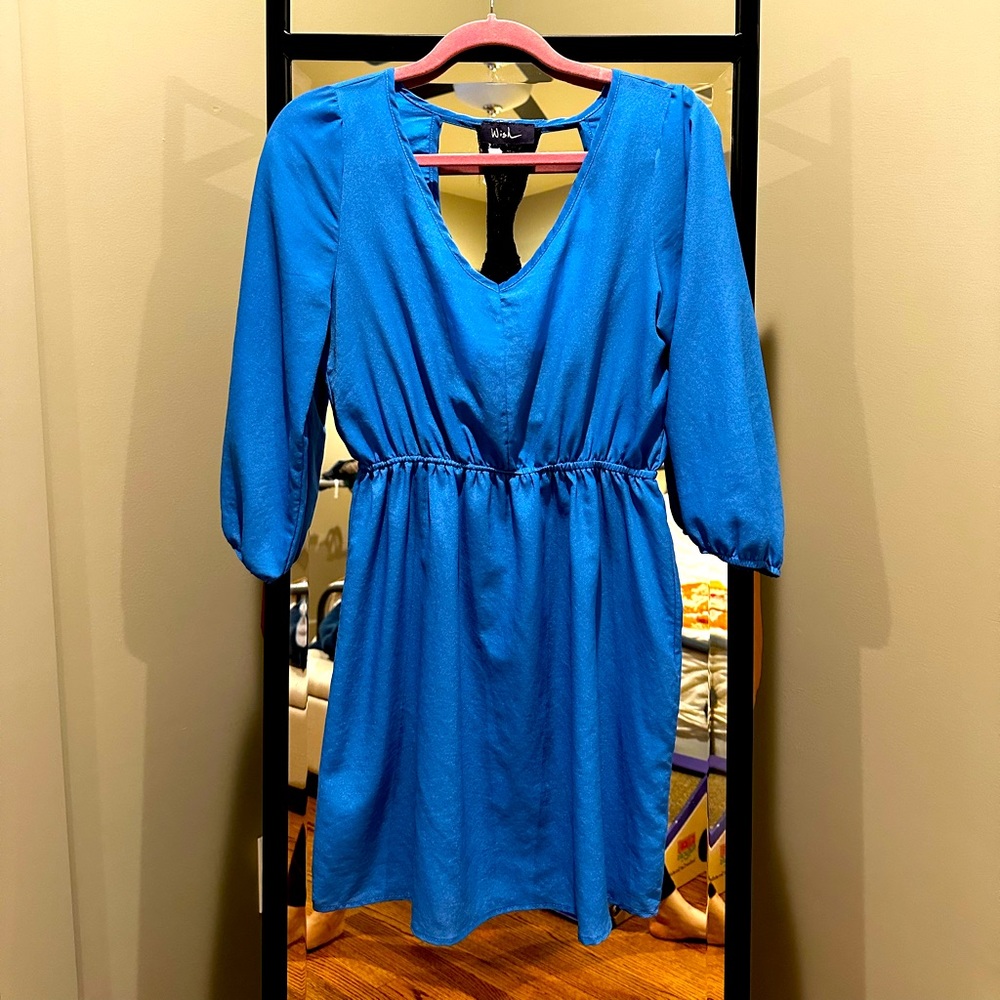 Blue open back dress w/ cinched waist